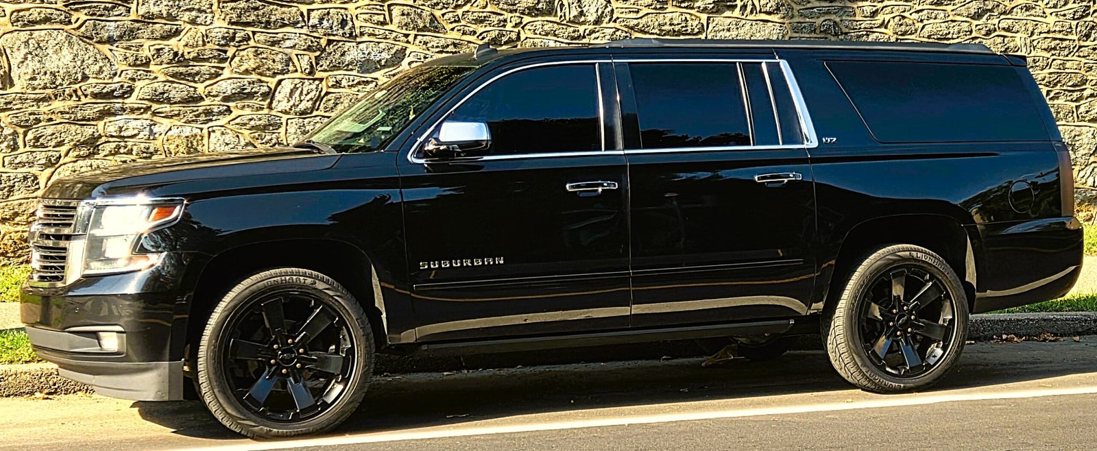 supreme black car service SUV